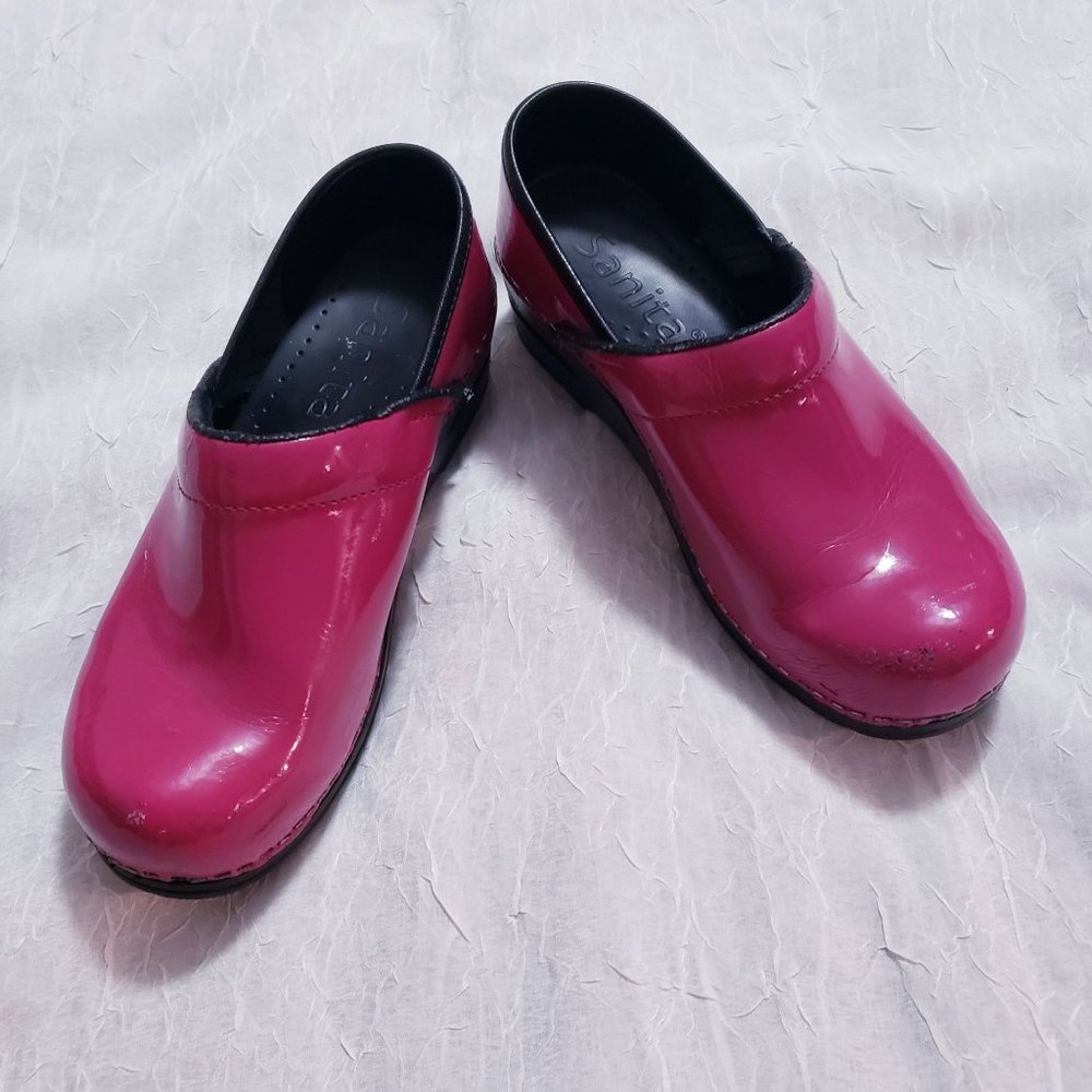 Sanita Professional Patent Leather Mules Fuchsia Pink Black Nursing